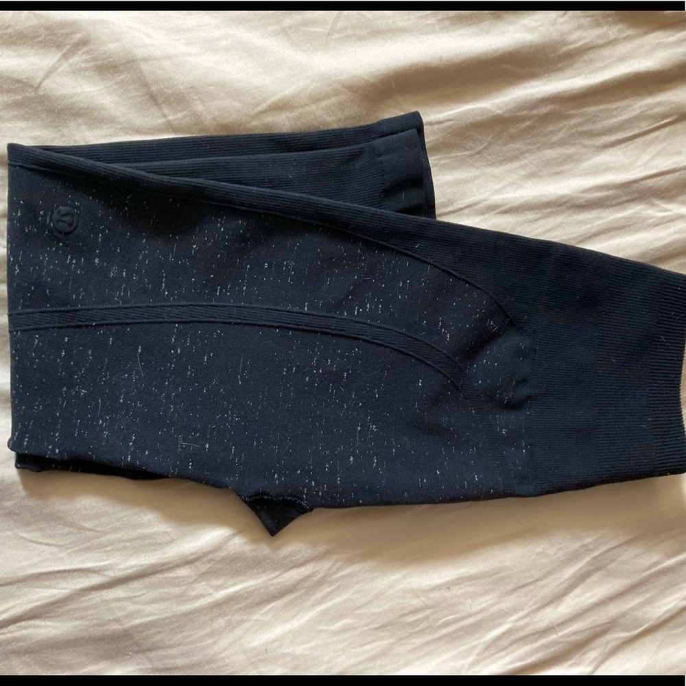 Lululemon crops